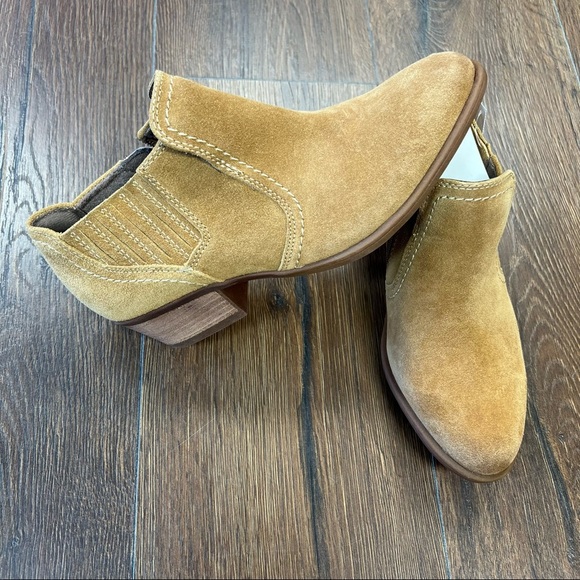 NEW Women's Earth, Peak Peru Boot a SZ 9 - Picture 2 of 6